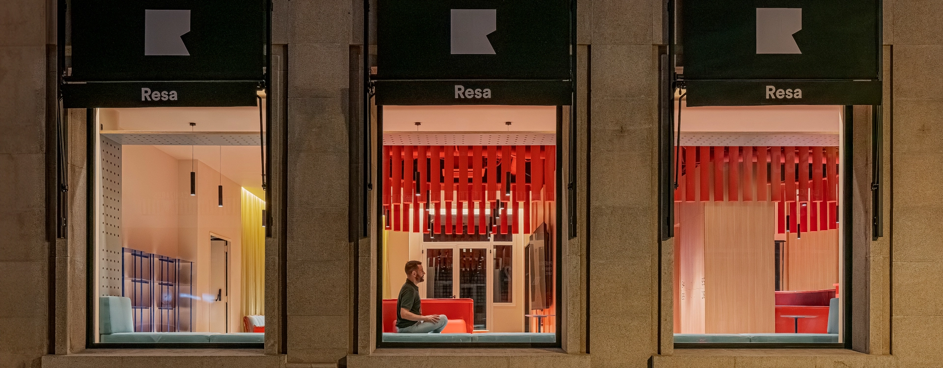Fachada de la residencia universitaria Resa La Concepción en Valencia